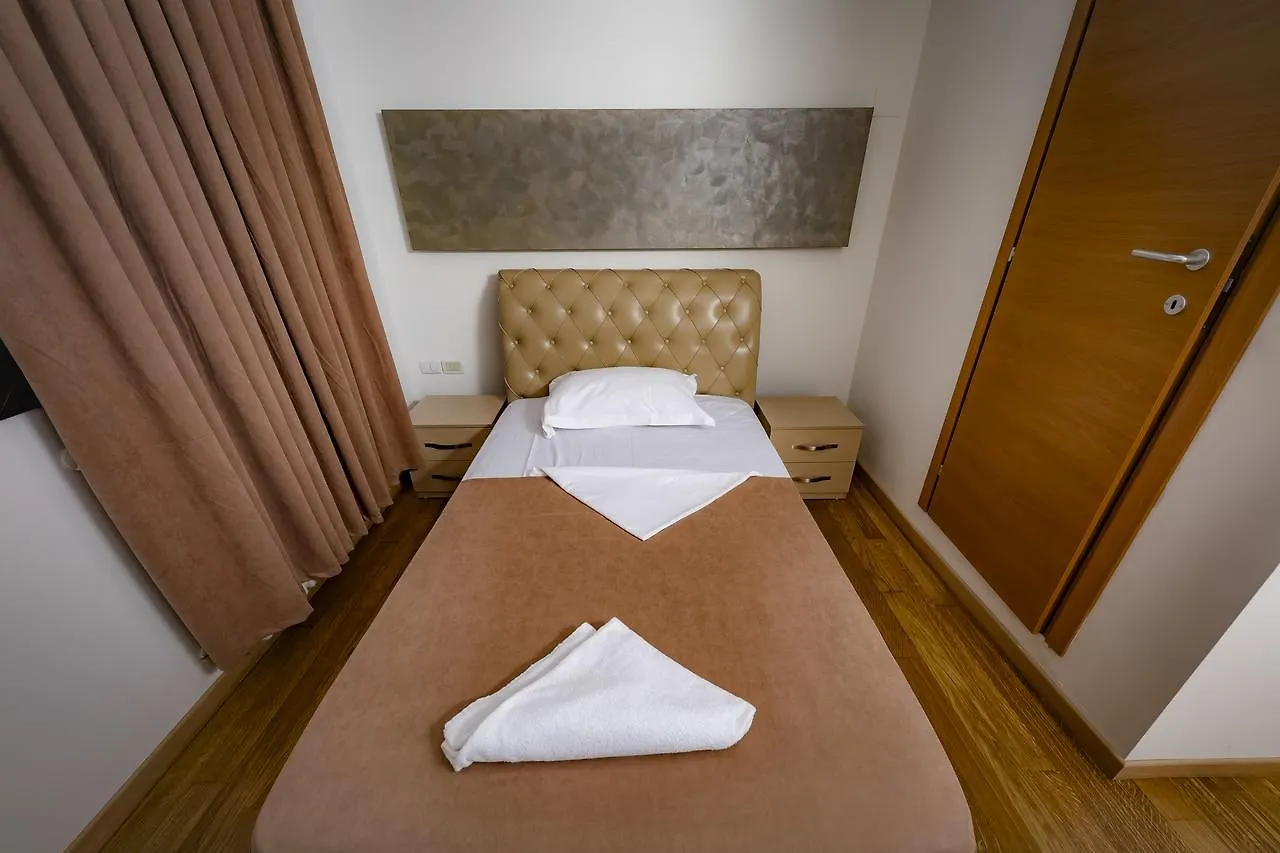 Hotel Trieste Mestre 3*,